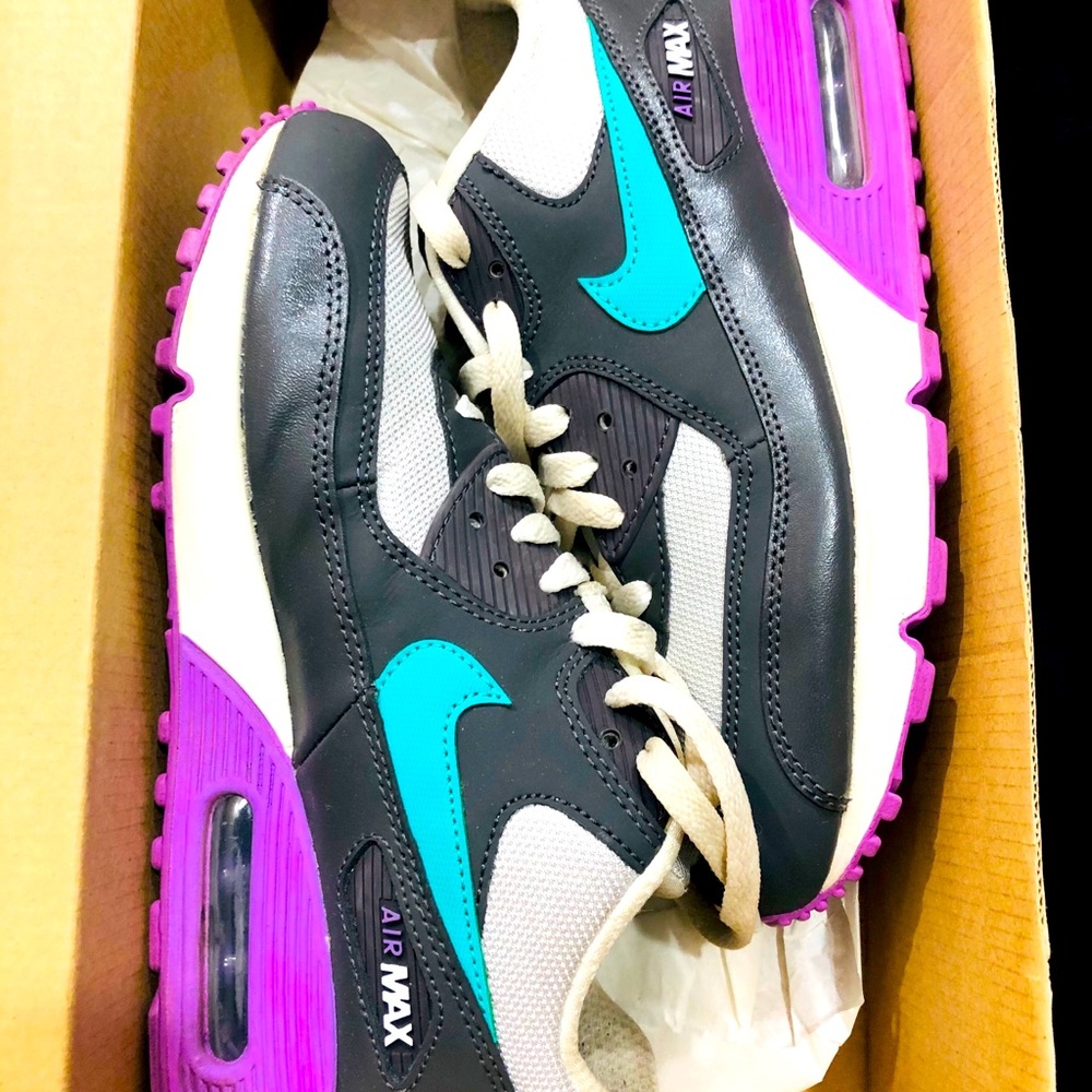 AirMax 90. Purple and Teal. 7y= 8.5/9 women’s